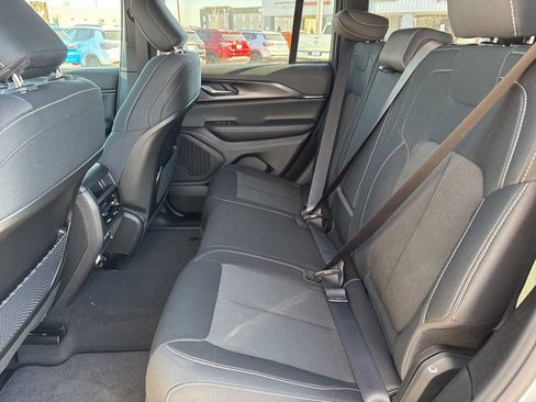 New 2026 Jeep Grand Cherokee Laredo X image 25