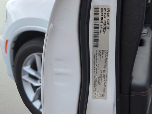 Used 2022 Dodge Durango R/T AWD/4WD image 10