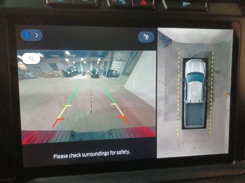 Used 2023 Ford F250 Platinum image 23