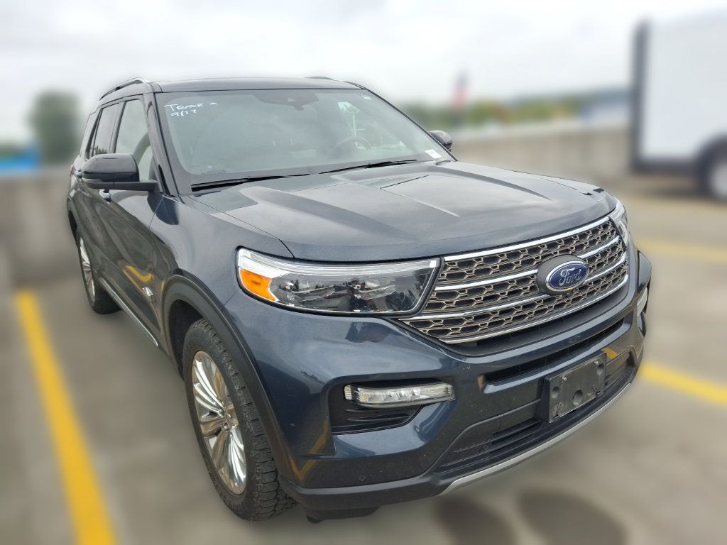 Used 2022 Ford Explorer King Ranch w/ Class IV Trailer Tow Package AWD/4WD image 3