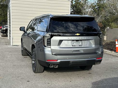 New 2026 Chevrolet Suburban High Country image 4