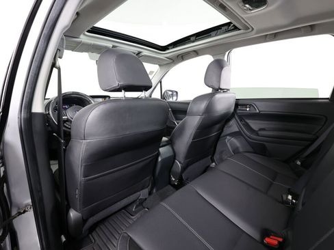 Used 2017 Subaru Forester 2.5i Touring image 14