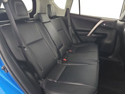 Used 2016 Toyota RAV4 Limited AWD/4WD image 32