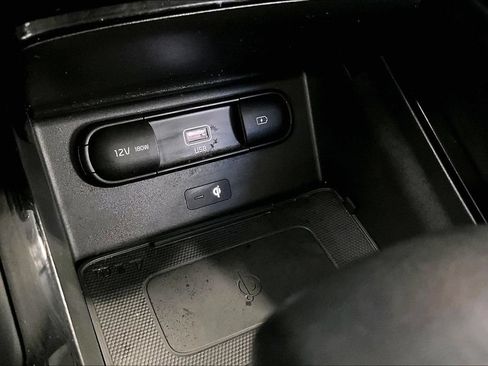 Used 2022 Kia Telluride EX AWD/4WD image 12