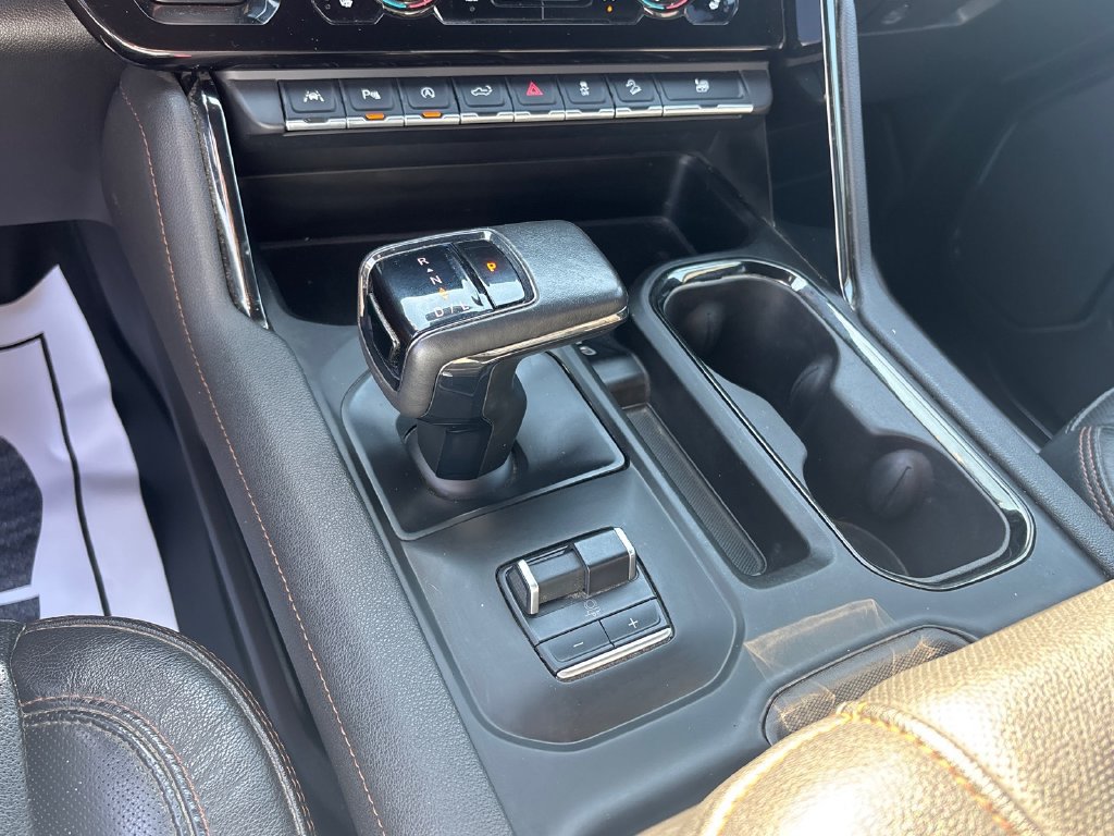 Used 2022 GMC Sierra 1500 AT4 w/ AT4 Premium Package AWD/4WD image 39
