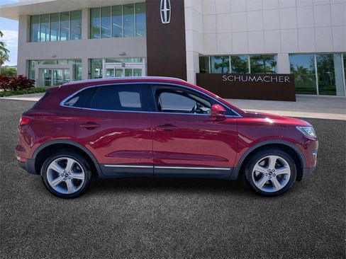 Used 2015 Lincoln MKC FWD image 8