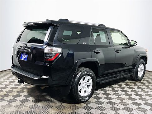 Certified 2024 Toyota 4Runner SR5 Premium image 8