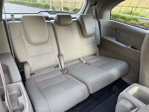 Used 2016 Honda Odyssey EX-L image 35