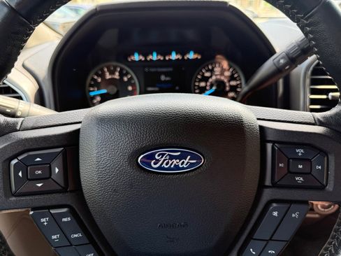 Used 2018 Ford F150 XLT w/ Equipment Group 301A Mid RWD image 26