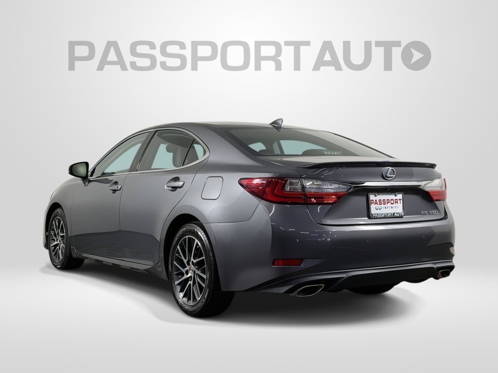 Used 2017 Lexus ES 350 w/ Navigation System Package FWD image 4