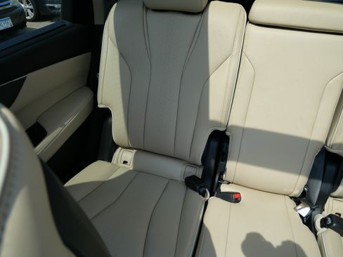 Used 2024 Acura MDX SH-AWD w/ Advance Package image 12