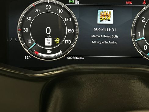 Used 2026 Jaguar F-PACE R-Dynamic S image 35