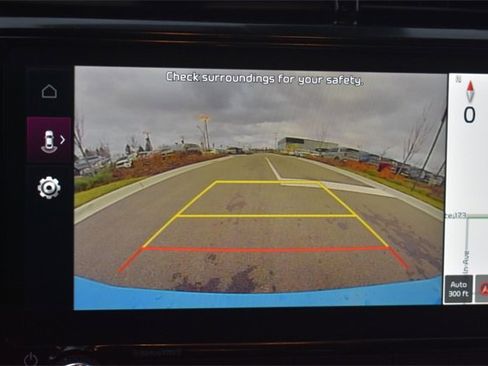 Certified 2023 Kia Soul GT-Line image 28