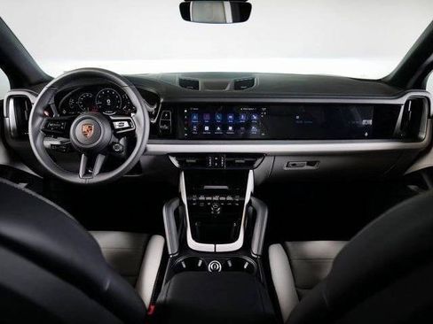 New 2026 Porsche Cayenne AWD/4WD image 12