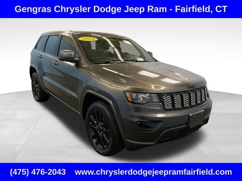 Used 2021 Jeep Grand Cherokee Laredo X AWD/4WD image 1