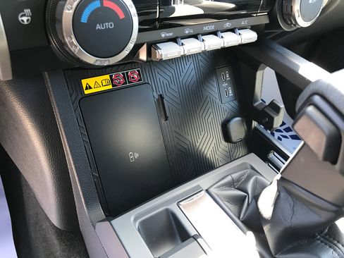 Certified 2025 Toyota Tacoma TRD Sport w/ TRD Sport Upgrade Package image 21