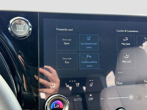 New 2026 Lexus TX 350 AWD image 32