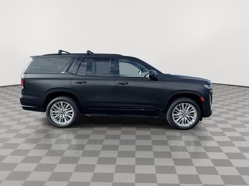 Used 2023 Cadillac Escalade Premium Luxury image 11