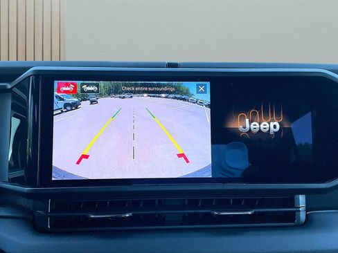 New 2026 Jeep Wrangler Unlimited Sahara w/ Whitecap Package AWD/4WD image 14