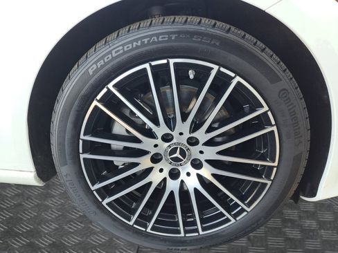 Used 2024 Mercedes-Benz C 300 Sedan image 21