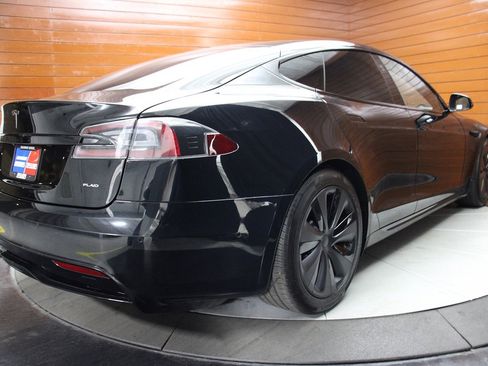 Used 2022 Tesla Model S Plaid image 47