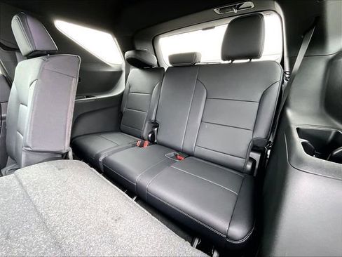 New 2026 Chevrolet Traverse LT w/ Driver Confidence Package image 27