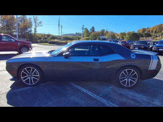 Used 2023 Dodge Challenger R/T w/ Plus Package RWD image 5