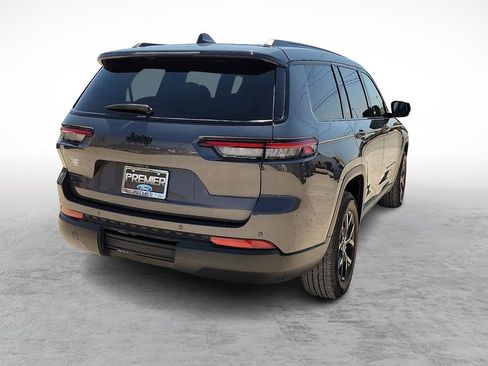 Used 2024 Jeep Grand Cherokee L Laredo AWD/4WD image 10