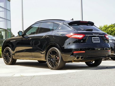 Used 2018 Maserati Levante GranSport AWD/4WD image 10