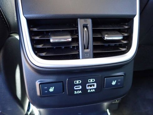 Certified 2023 Subaru Outback Limited image 11