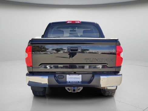 Used 2017 Toyota Tundra SR5 w/ TRD Off Road Package AWD/4WD image 18
