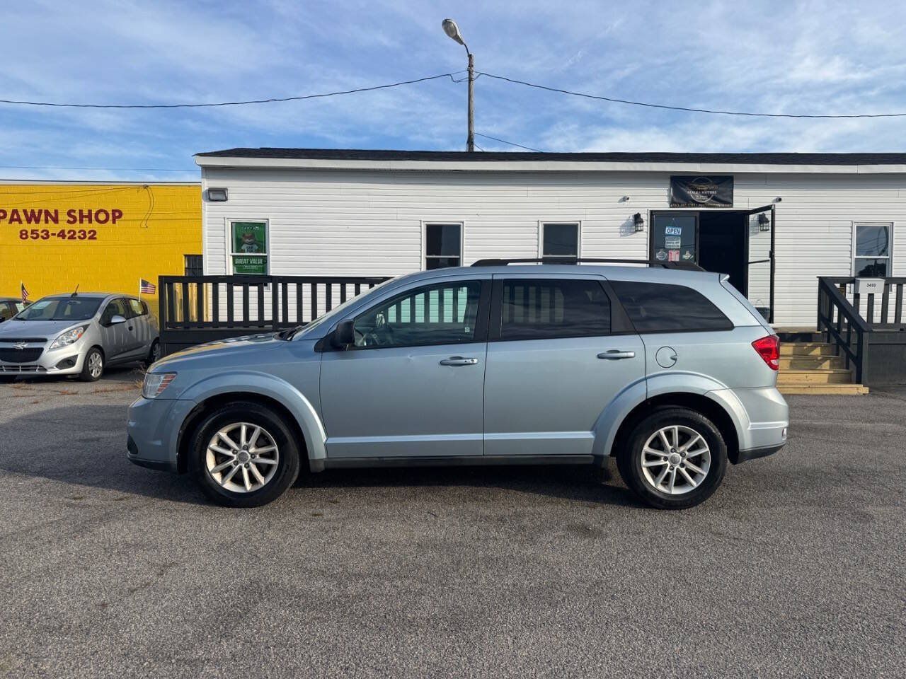 Used 2013 Dodge Journey SXT FWD image 4