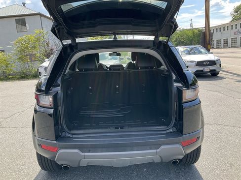 Used 2018 Land Rover Range Rover Evoque SE AWD/4WD image 12