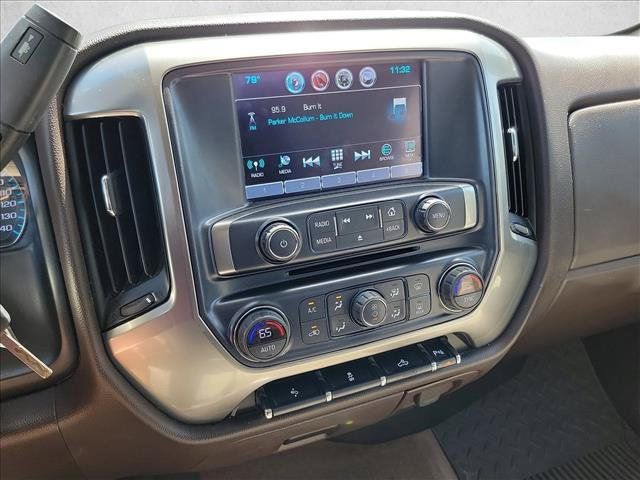 Used 2018 Chevrolet Silverado 1500 LT w/ Texas Edition RWD image 18