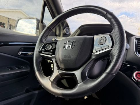 Used 2019 Honda Passport Touring image 11