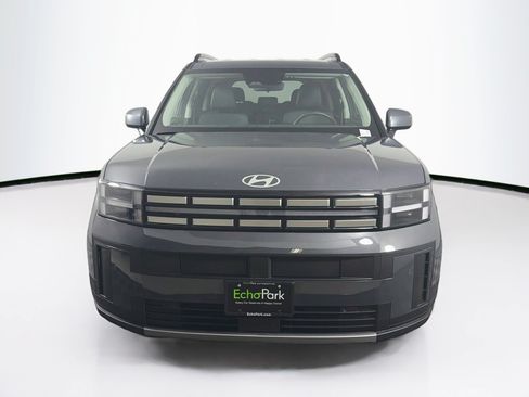 Used 2026 Hyundai Santa Fe SEL FWD image 2