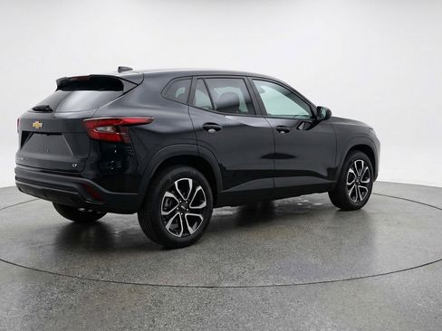 Used 2025 Chevrolet TrailBlazer LT image 9