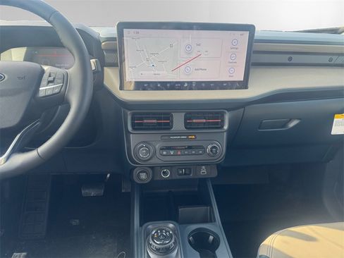 New 2026 Ford Maverick Lariat image 11