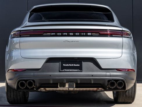 New 2026 Porsche Cayenne Coupe image 10