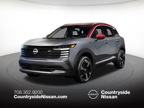 Used 2025 Nissan Kicks S FWD image 1