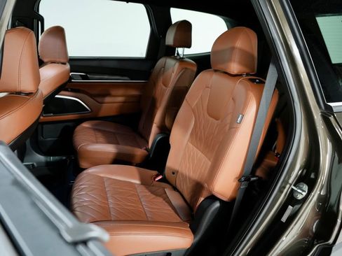 Used 2024 Kia Telluride EX X-Line image 29