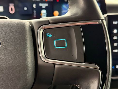 Used 2025 Ford Expedition Platinum image 21