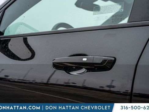 Used 2025 Chevrolet Equinox LT image 28