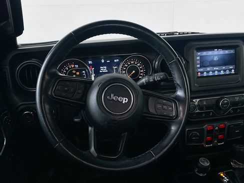 Used 2021 Jeep Wrangler Unlimited Sport image 18