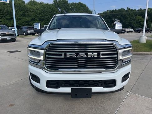 Used 2024 RAM 2500 Laramie w/ Safety Group AWD/4WD image 11