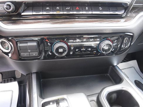 Used 2022 Chevrolet Silverado 1500 RST w/ Convenience Package II image 19