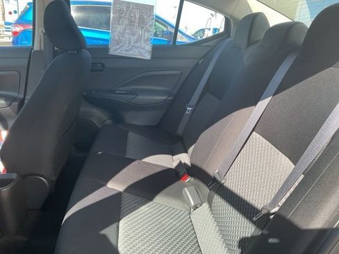 Used 2023 Nissan Versa S w/ Trunk Package image 19