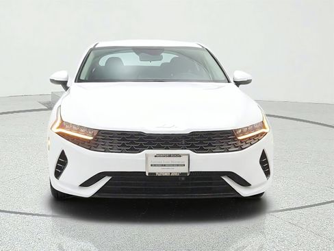 Used 2022 Kia K5 LXS FWD image 2