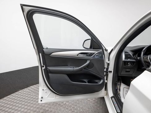 Used 2019 BMW X3 xDrive30i w/ M Sport Package 2 image 10