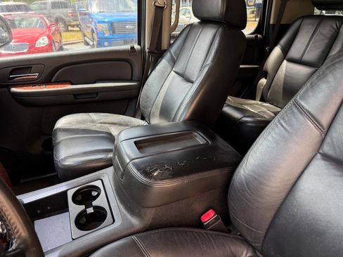 Used 2008 Chevrolet Tahoe LT w/ LT Preferred Equipment Group image 6